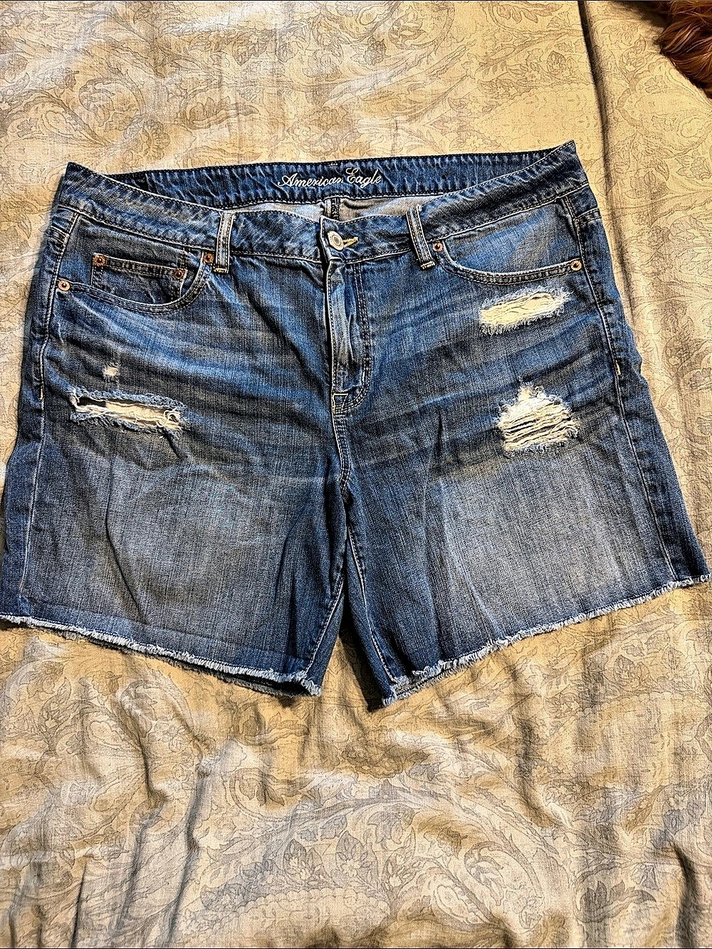 American Eagle Outfitters Distressed Denim Jean Shorts Waist 16 Blue